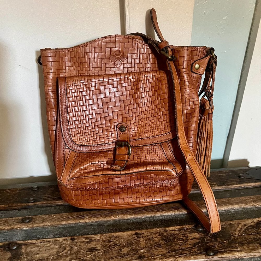 Patricia Nash Woven Lavello Bucket Crossbody
